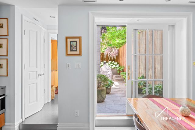 131 W 95TH Street, New York City, NY 10025