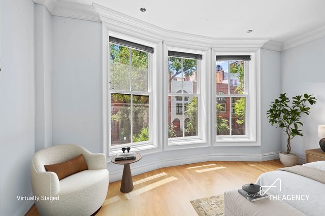 131 W 95TH Street, New York City, NY 10025