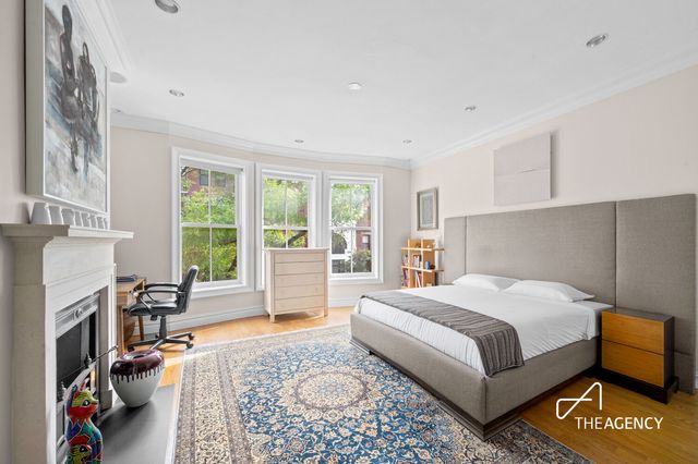 131 W 95TH Street, New York City, NY 10025