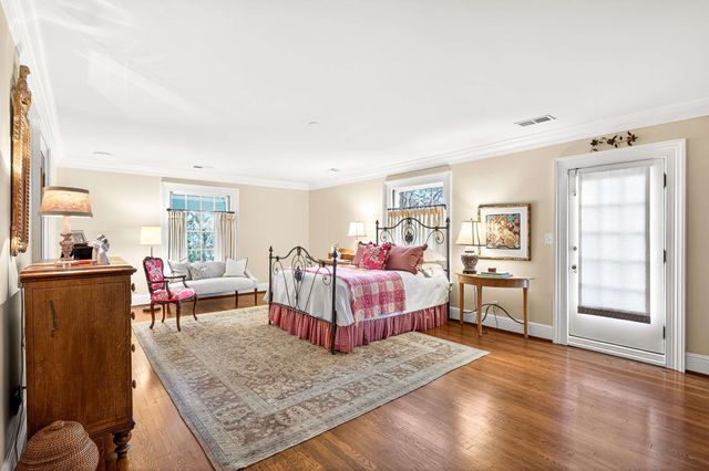 3519 Woodmont Blvd, Nashville, TN 37215