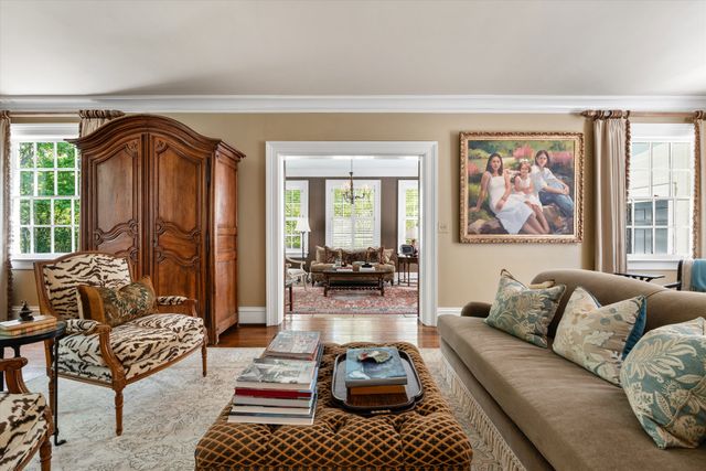 3519 Woodmont Blvd, Nashville, TN 37215