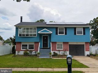1566 LAFAYETTE ST, West Deptford, NJ 08086