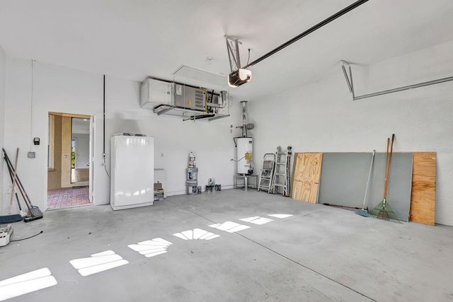 5035 LAKESCENE PLACE, Sarasota, FL 34243