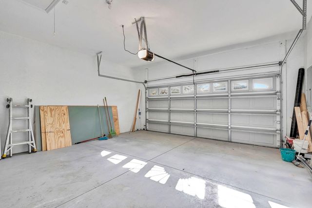 5035 LAKESCENE PLACE, Sarasota, FL 34243