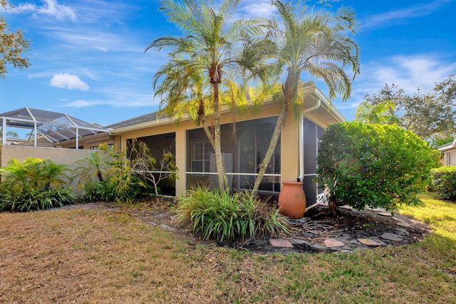 5035 LAKESCENE PLACE, Sarasota, FL 34243