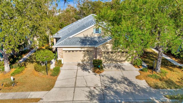 5035 LAKESCENE PLACE, Sarasota, FL 34243