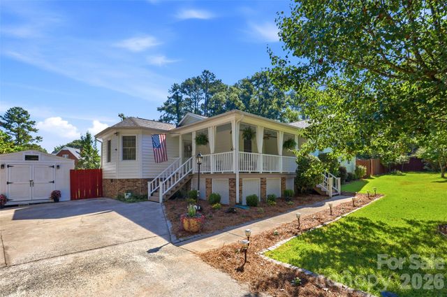 405 Country Club Drive, Weddington, NC 28104