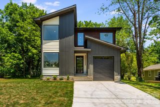 211 Ruby Avenue, Black Mountain, NC 28711