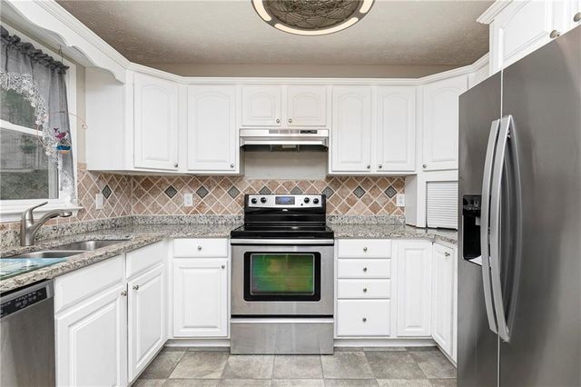 844 Hardy Circle, Dallas, GA 30157