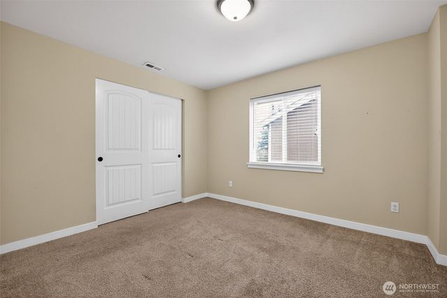 20511 12th Avenue Ct E, Spanaway, WA 98387