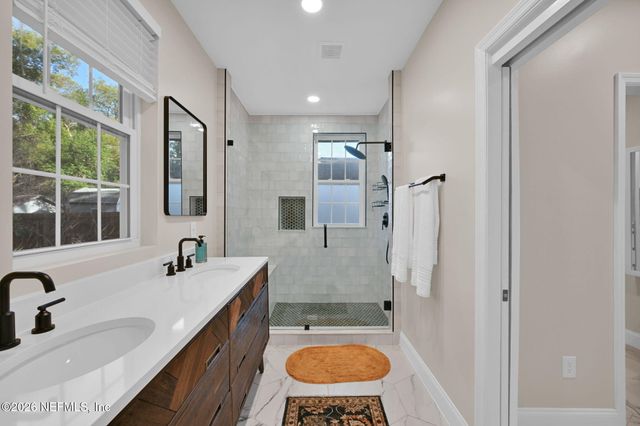 2721 ALGONQUIN Avenue, Jacksonville, FL 32210