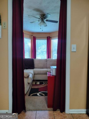 9439 Whaleys Lake Lane, Jonesboro, GA 30238
