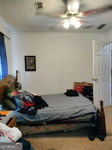 9439 Whaleys Lake Lane, Jonesboro, GA 30238