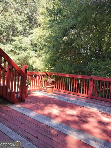 9439 Whaleys Lake Lane, Jonesboro, GA 30238