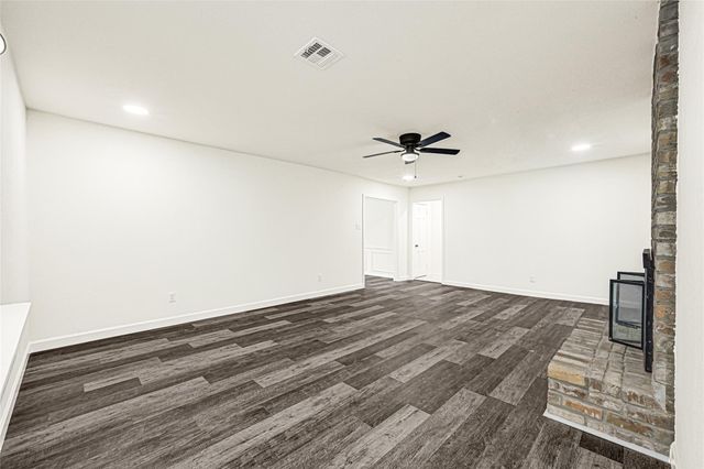 1711 Big Horn Drive, Houston, TX 77090