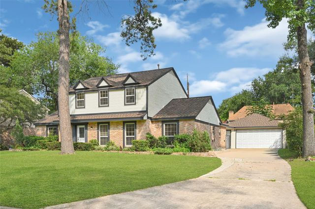 1711 Big Horn Drive, Houston, TX 77090