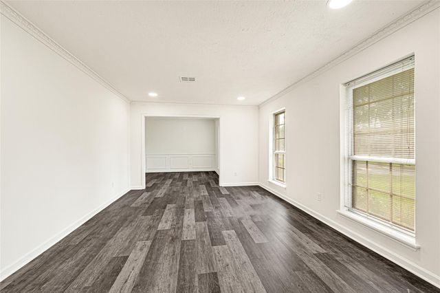 1711 Big Horn Drive, Houston, TX 77090