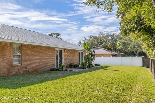 2446 Oakcrest Lane, Melbourne, FL 32904