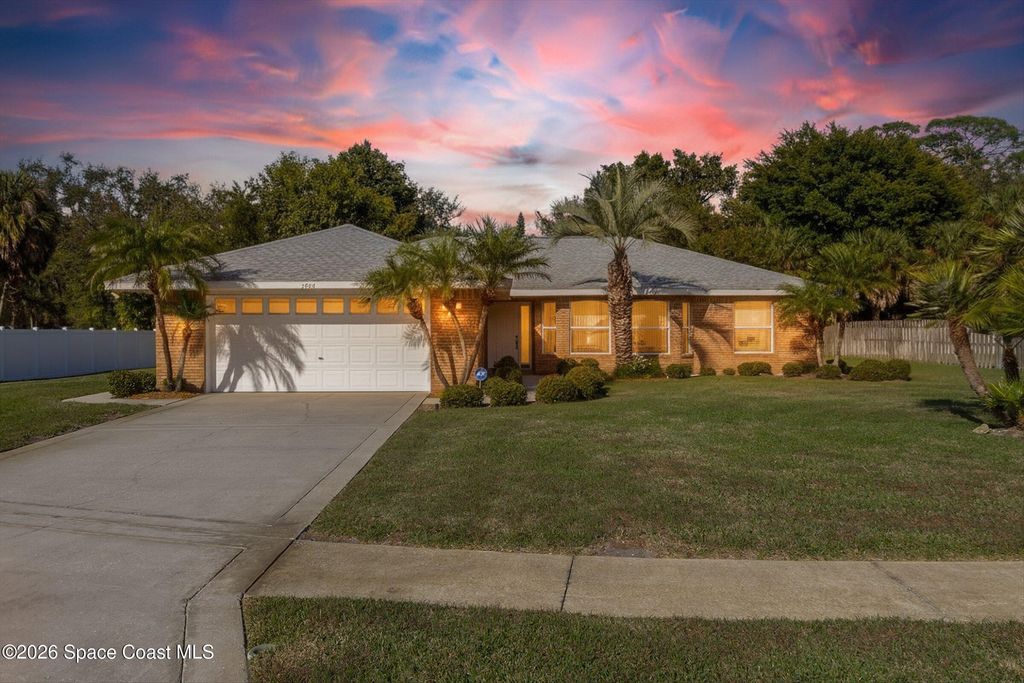 2446 Oakcrest Lane, Melbourne, FL 32904