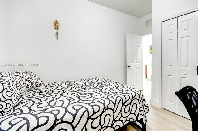11403 NW 89th Street 217, Doral, FL 33178