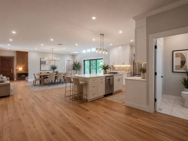 76 Center St. A, Plympton, MA 02367