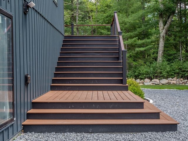 76 Center St. A, Plympton, MA 02367