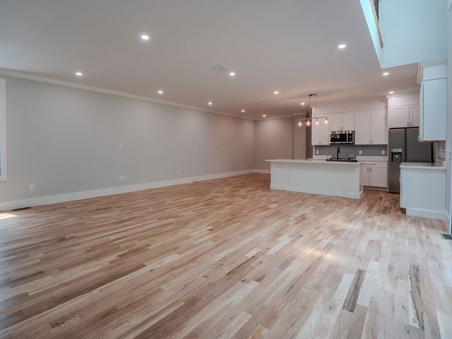 76 Center St. A, Plympton, MA 02367