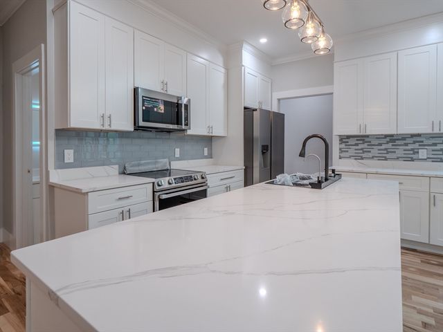76 Center St. A, Plympton, MA 02367