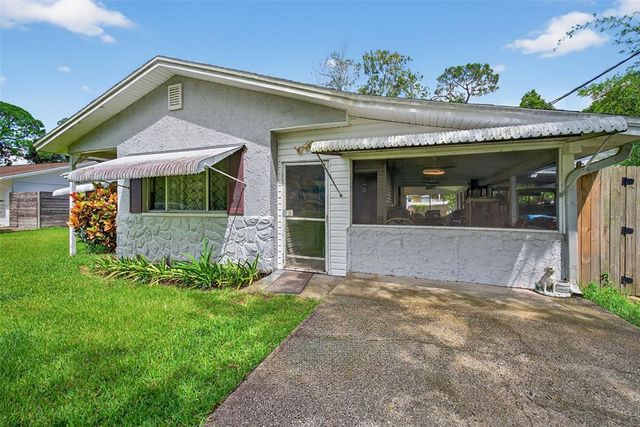 605 SHORE DRIVE E, Oldsmar, FL 34677