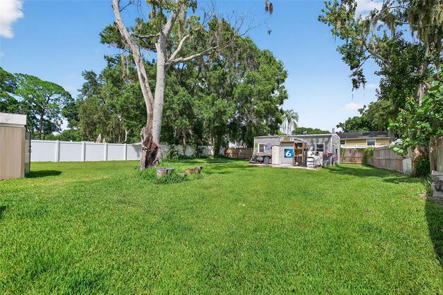 605 SHORE DRIVE E, Oldsmar, FL 34677