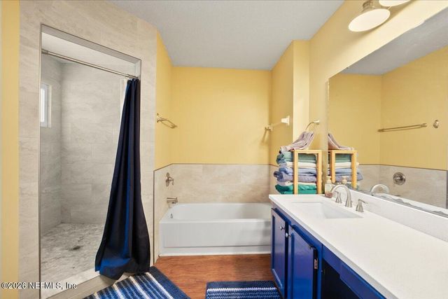 14724 CAPE Drive E, Jacksonville, FL 32226