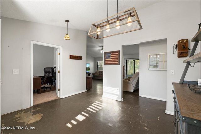 14724 CAPE Drive E, Jacksonville, FL 32226