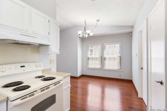 9929 Village Briar, San Antonio, TX 78250