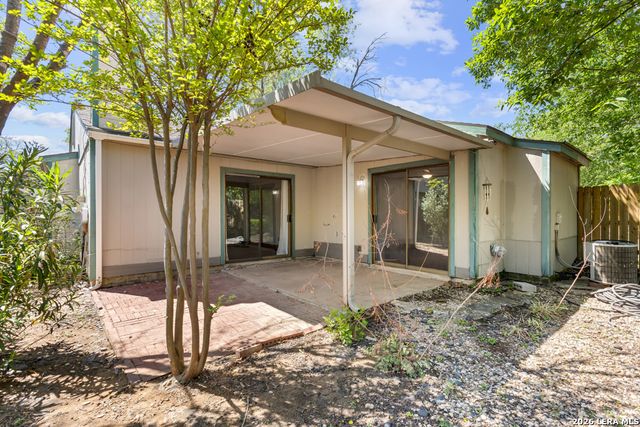 9929 Village Briar, San Antonio, TX 78250