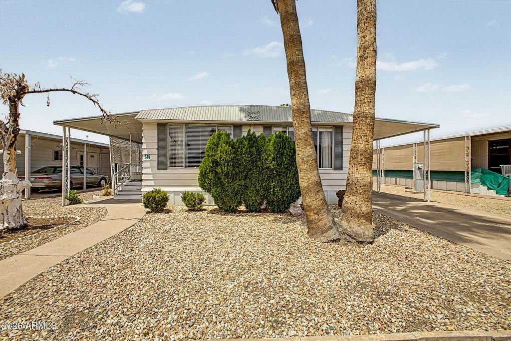 2650 W UNION HILLS Drive 62, Phoenix, AZ 85027 — exterior