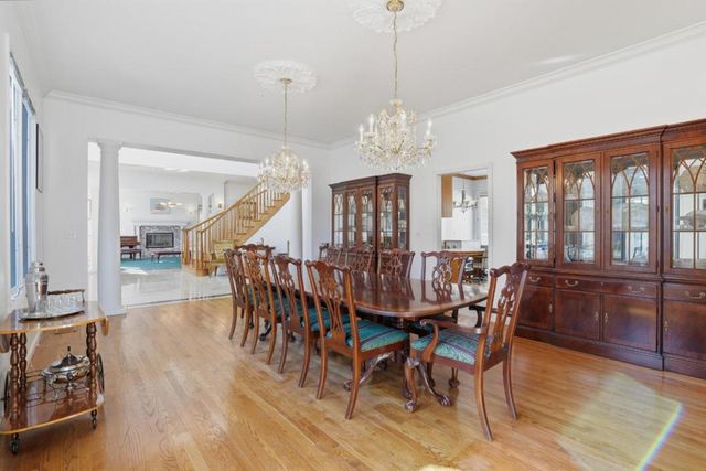 544 Sunset Way, Redwood City, CA 94062