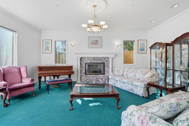 544 Sunset Way, Redwood City, CA 94062