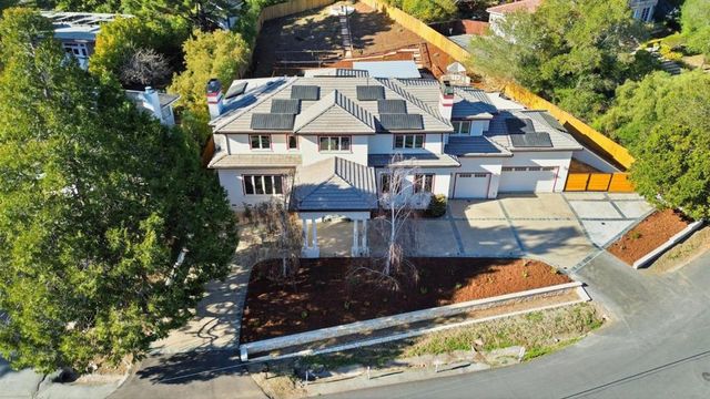 544 Sunset Way, Redwood City, CA 94062