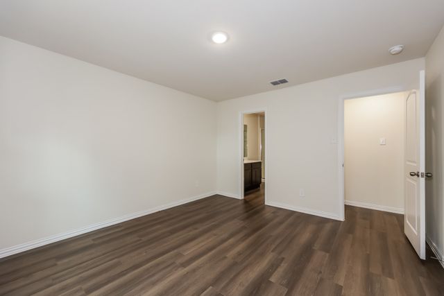 172 Westview Drive, Gun Barrel City, TX 75156