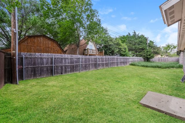 172 Westview Drive, Gun Barrel City, TX 75156