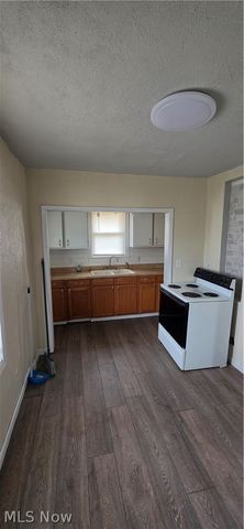 2236 8th Street NW, Canton, OH 44708
