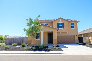 722 Haworth Dr, Patterson, CA 95363