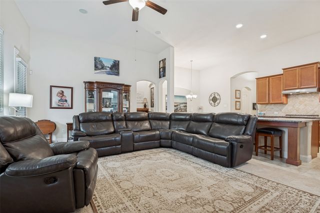 2810 Green Circle Drive, Mansfield, TX 76063
