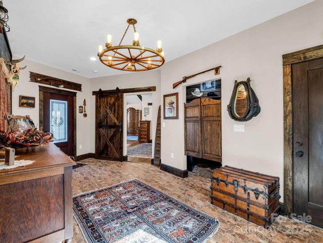 765 Higher Path, Saluda, NC 28773