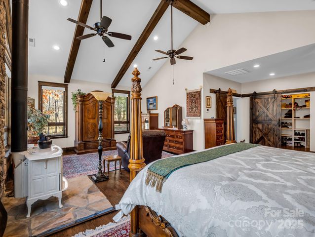 765 Higher Path, Saluda, NC 28773