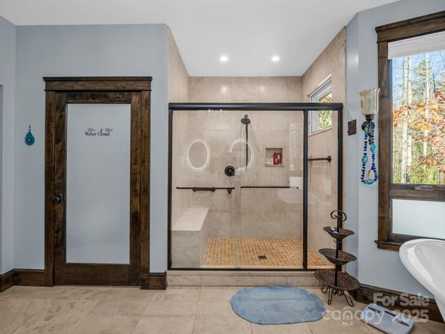 765 Higher Path, Saluda, NC 28773