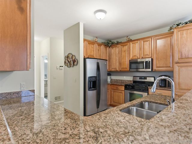 22564 Pigeon River Drive, Macomb Township, MI 48042