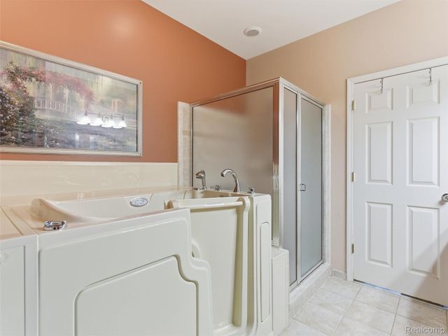 22564 Pigeon River Drive, Macomb Township, MI 48042