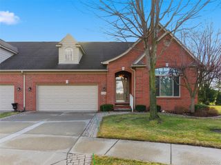 22564 Pigeon River Drive, Macomb Township, MI 48042