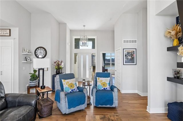 13870 NW 71st Street, Parkville, MO 64152